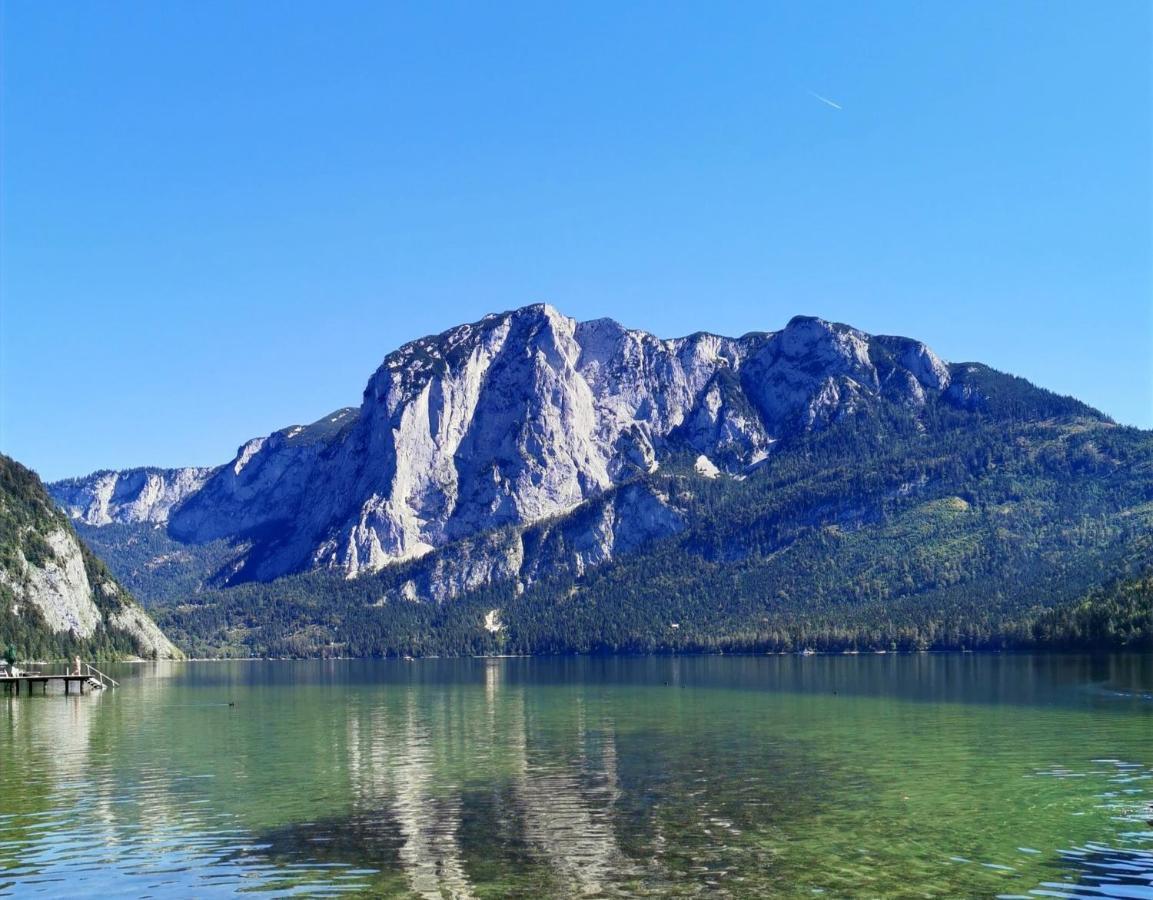 Ferienwohnungen Seraphine Und Theresia Grundlsee Exterior photo