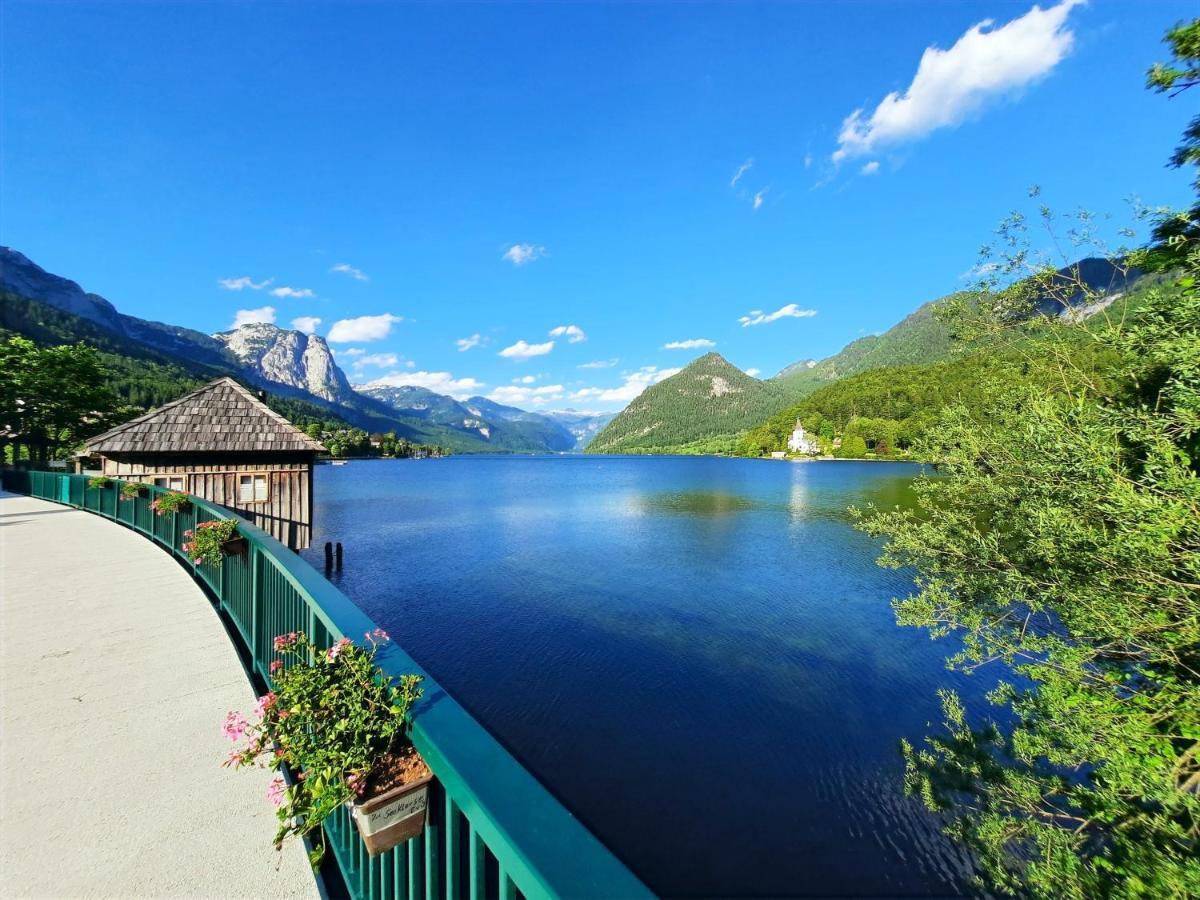 Ferienwohnungen Seraphine Und Theresia Grundlsee Exterior photo